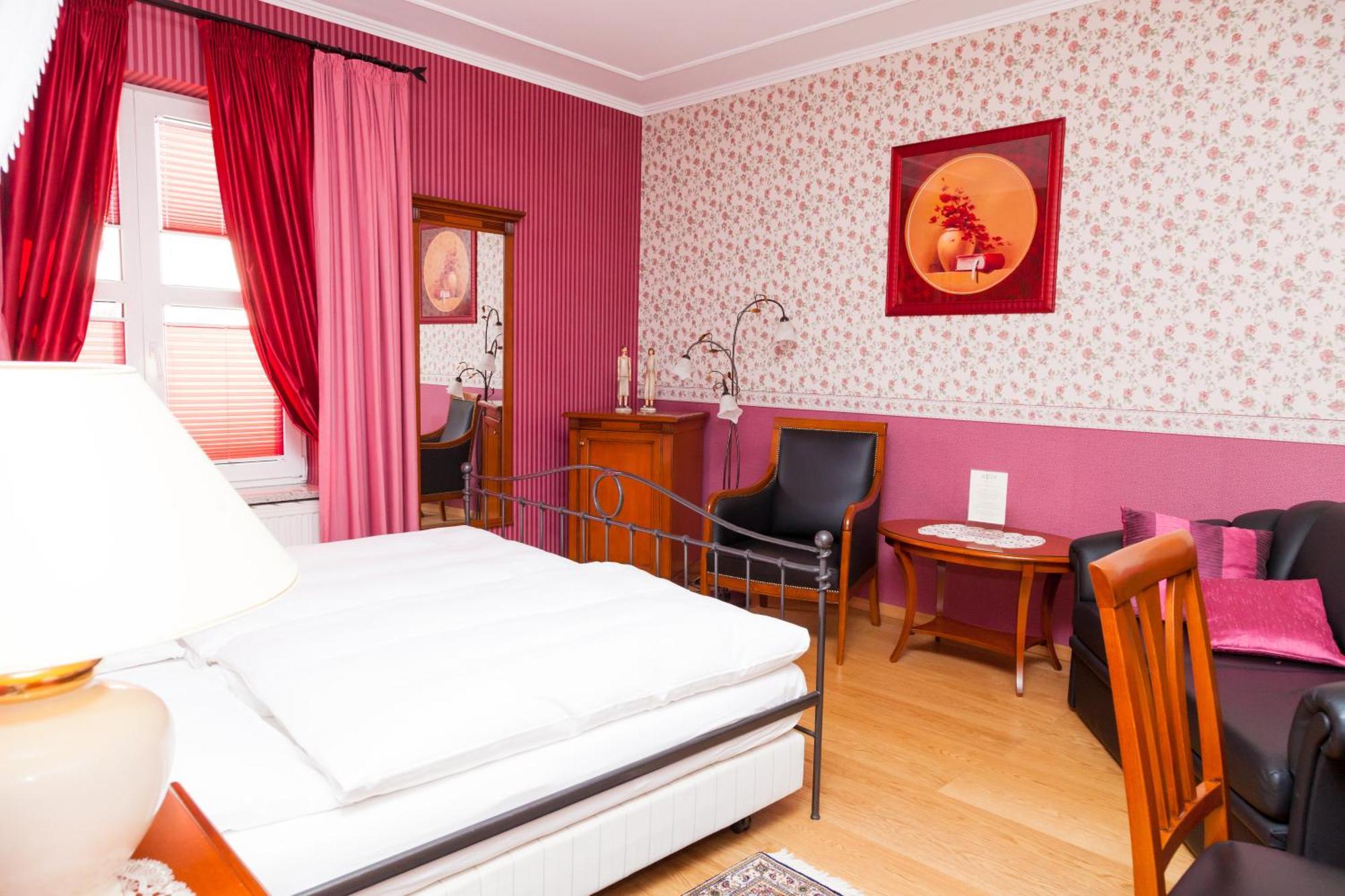 Hotel Seehof Leipzig Zwenkau Exteriör bild